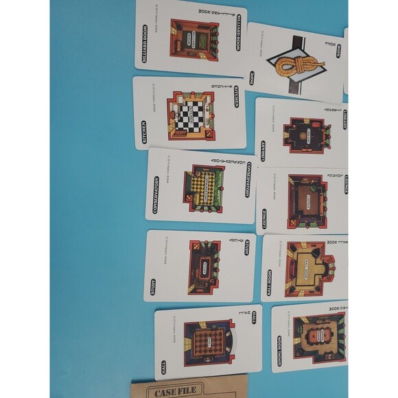 Clue Board Game Replacement Pieces Parker Brothers 1986   Tokens, Cards Weapons - Picture 8 of 9